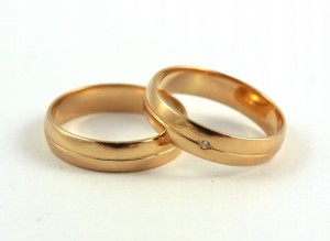 Obrączki złote półokrągłe próba 585  