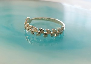 Pierścionek złoty listki próba 585